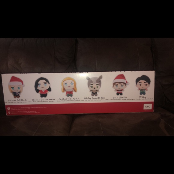 RARE- FRIENDS Christmas edition 6 plush dolls - Picture 2 of 6